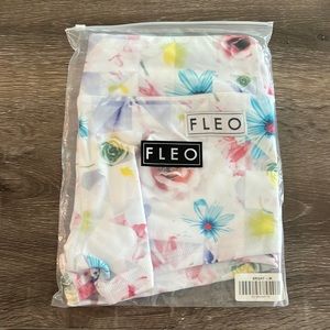 Brand New. Never Worn. Fleo Bright.